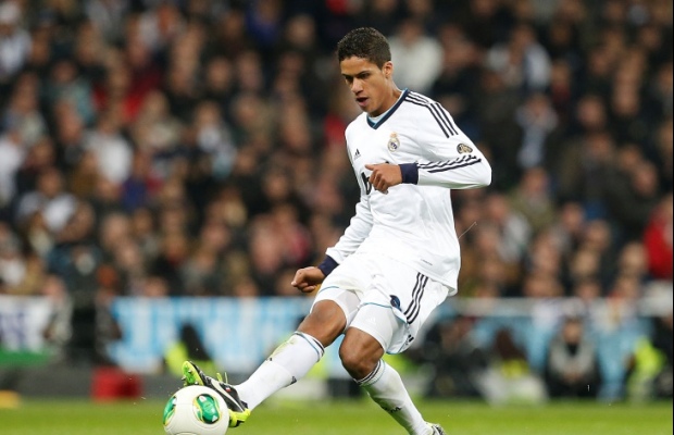 Raphael varane défenseur real